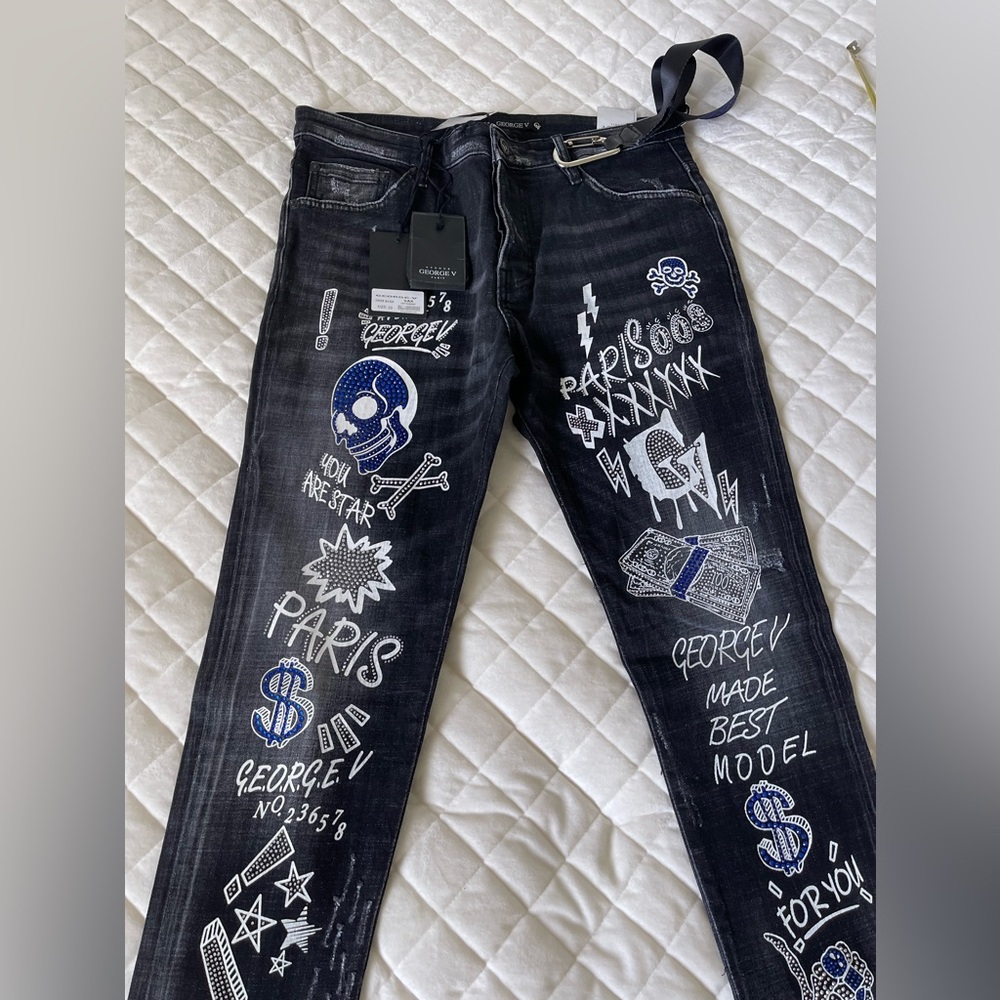 Avenue George V Paris men’s Black skinny Jeans with Crystal Skull and Star 42